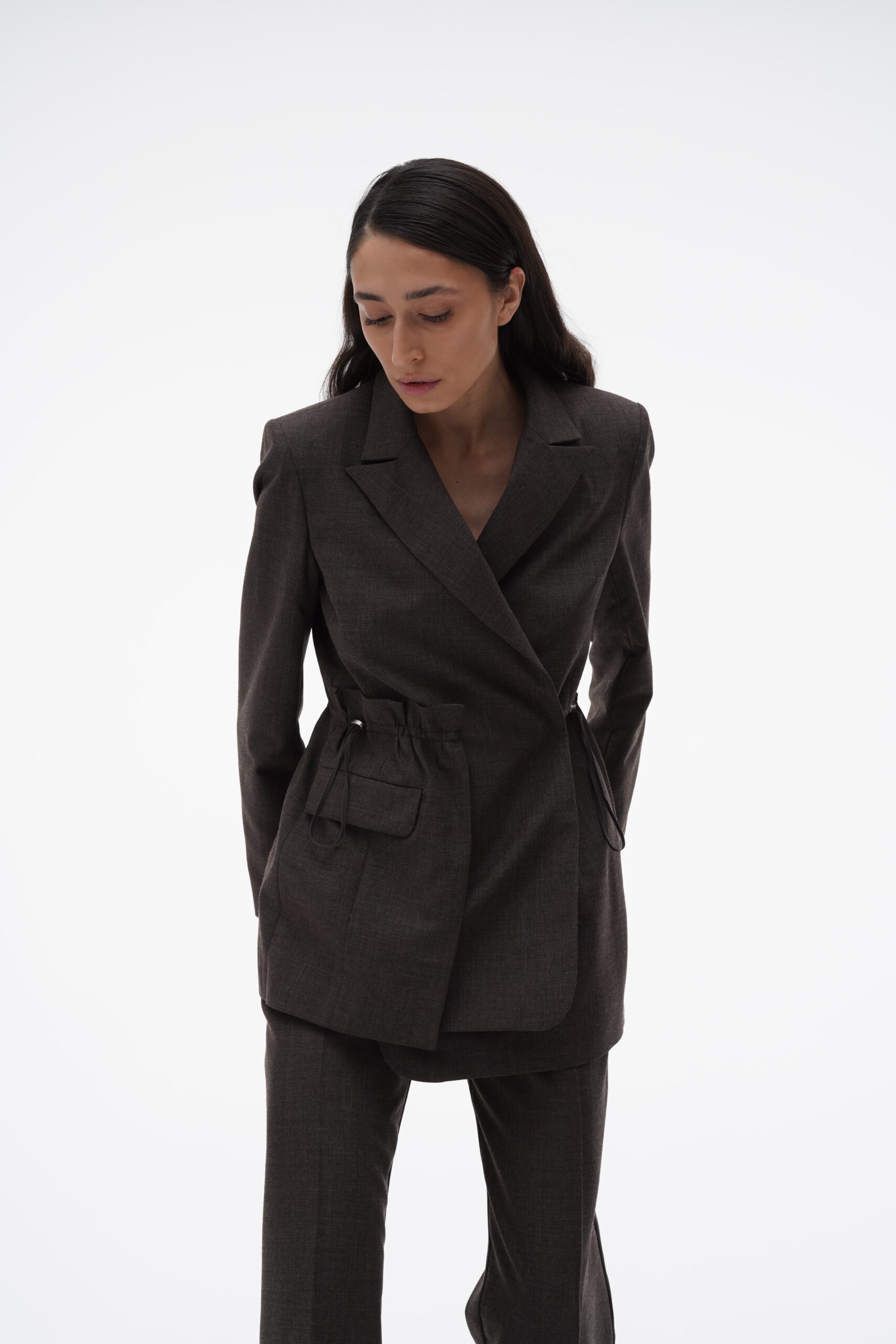 КОСТЮМ ASYMMETRIC