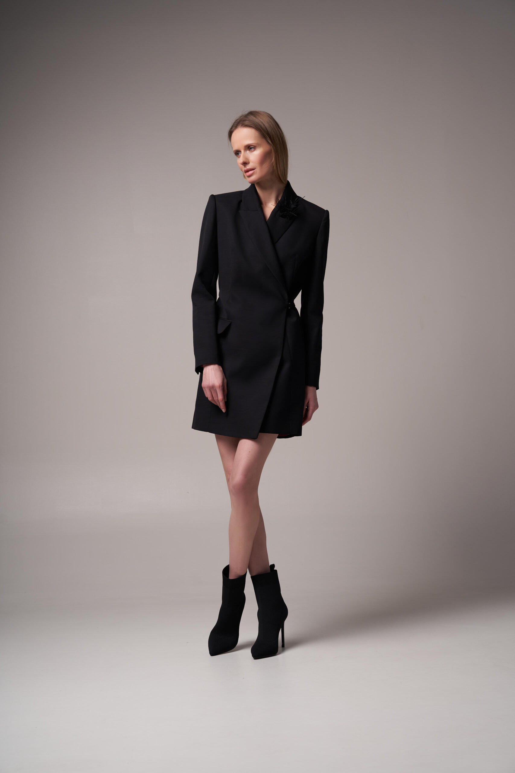 СУКНЯ-ЖАКЕТ HUGO BOSS