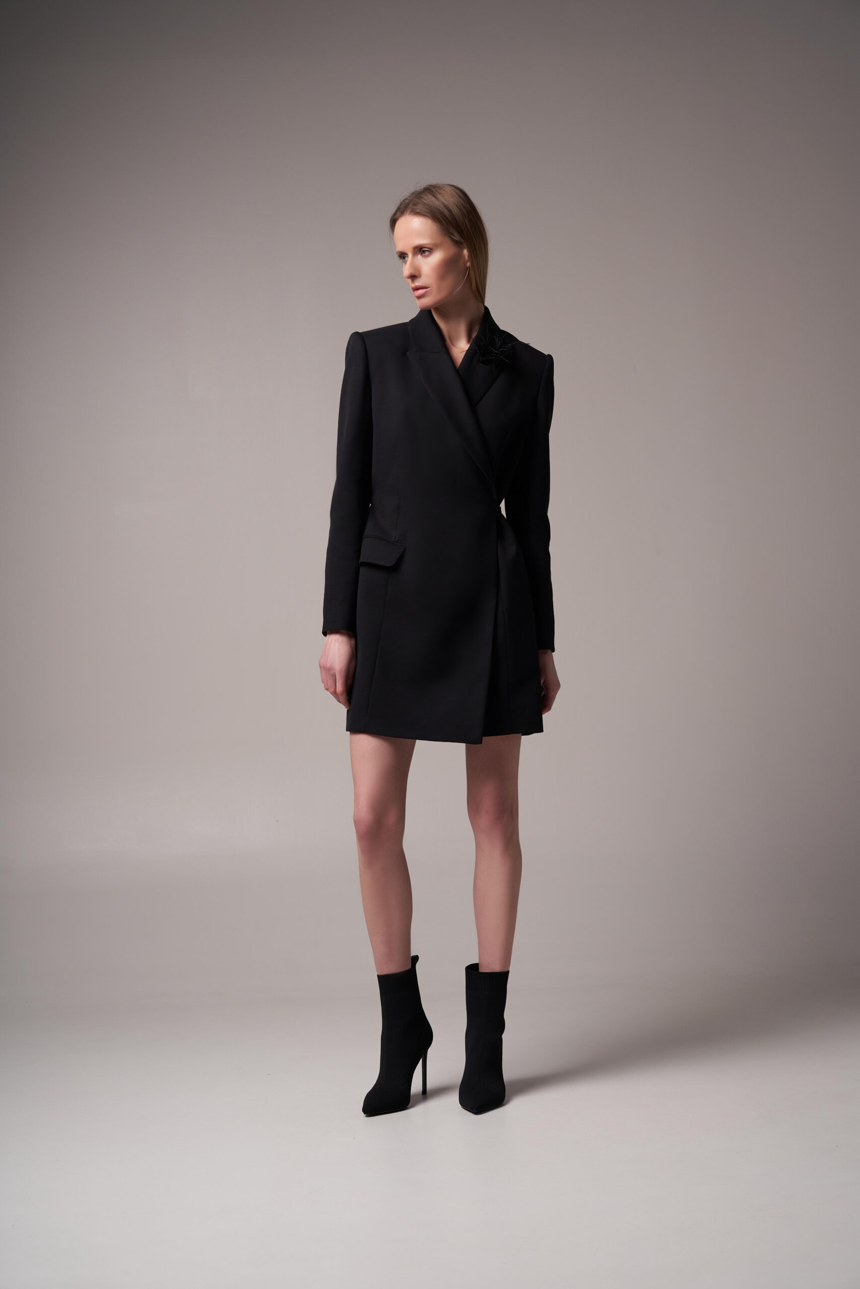 СУКНЯ-ЖАКЕТ HUGO BOSS